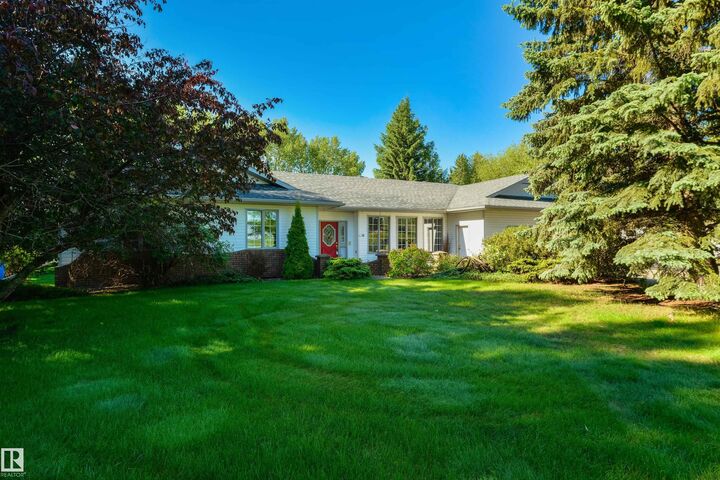Property Photo: 27113 Twp Rd 522 AB T7X 3A8