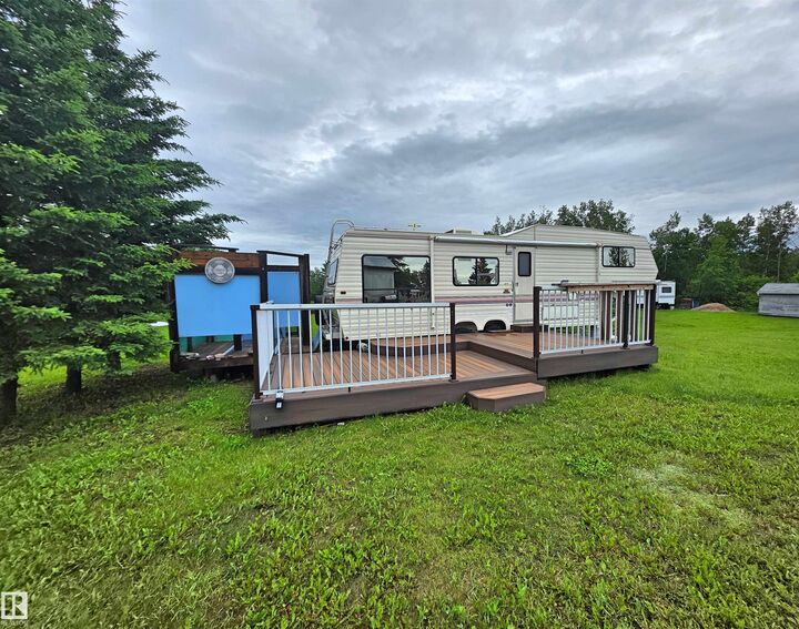 Property Photo:  437, 57201 Range Road 102  AB T0A 3A0 