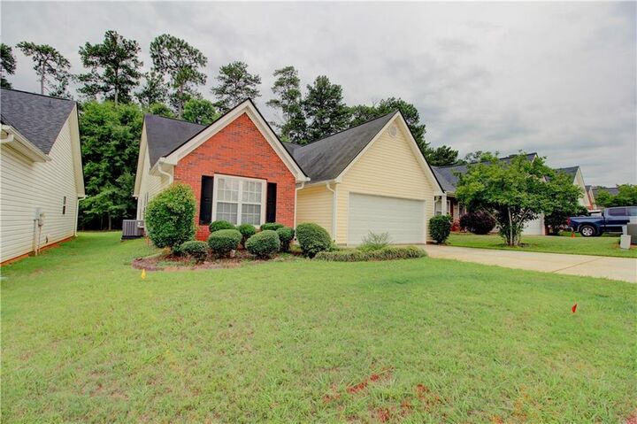 Property Photo:  2660 Kentshire Way  GA 30044 