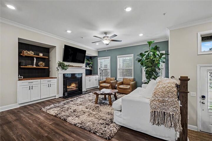 Property Photo:  303 Commons Avenue  GA 30188 