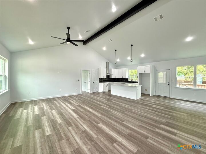 Property Photo:  501 Walnut St  TX 77995 