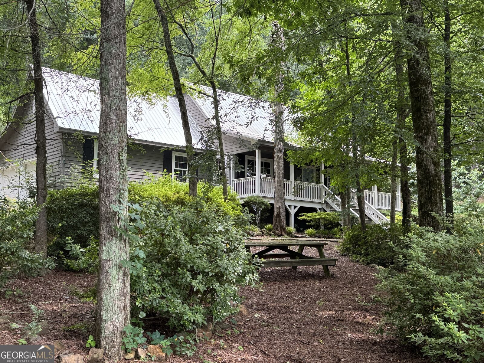 Property Photo: 2956 Horseleg Creek Road SW GA 30165