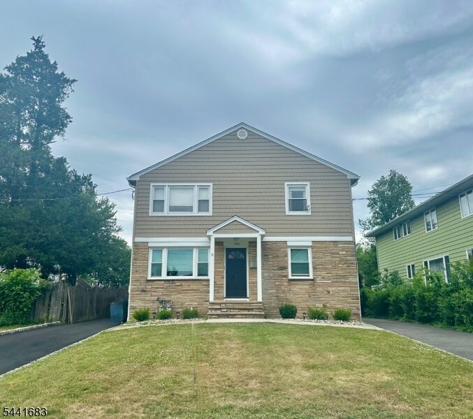 Property Photo:  546 Carleton Rd  NJ 07090 