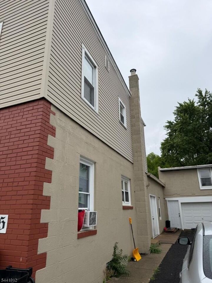 Property Photo:  5 2nd St  NJ 08869 