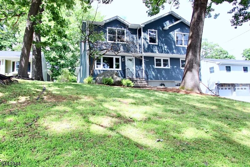 Property Photo:  73 Oneida Ave  NJ 07436 