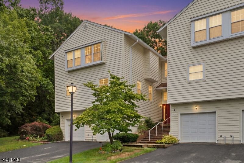 Property Photo:  45 Rhea Run  NJ 07860 