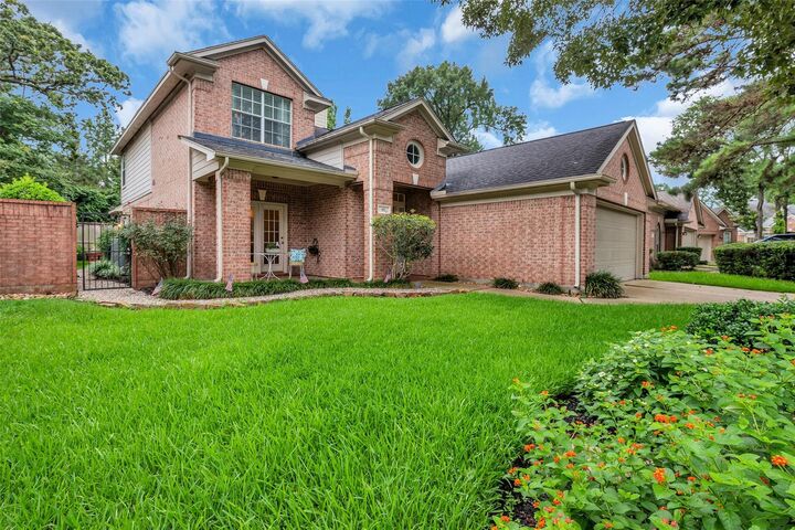 Property Photo:  65 W Sienna Place  TX 77382 
