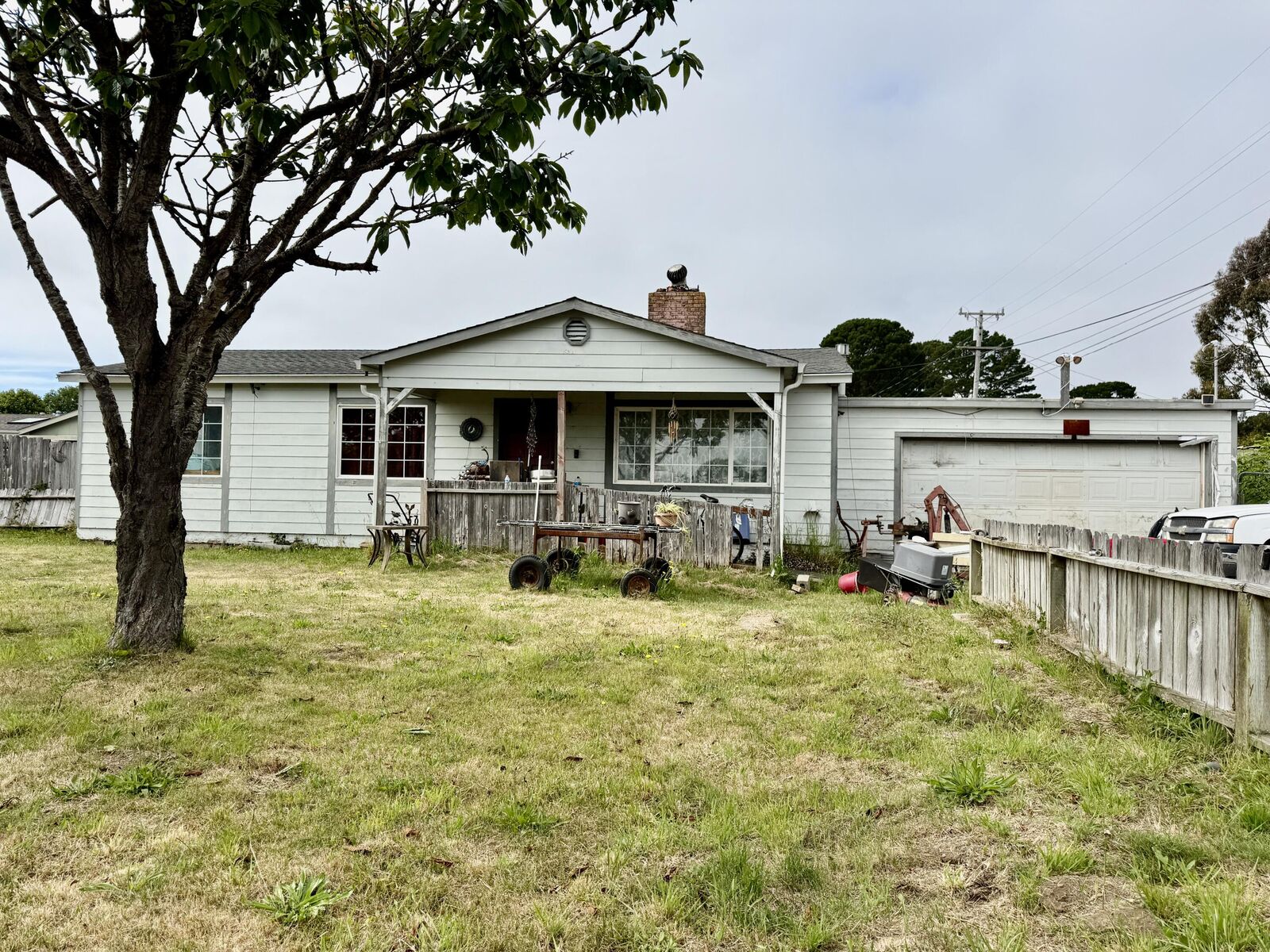 Property Photo:  991 Mary Road  CA 95519 