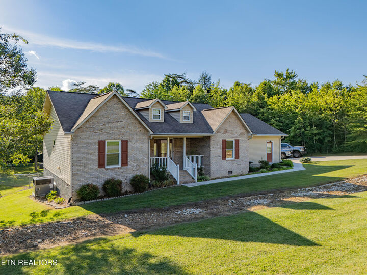 Property Photo:  542 Sunset Ridge Drive  TN 38571 