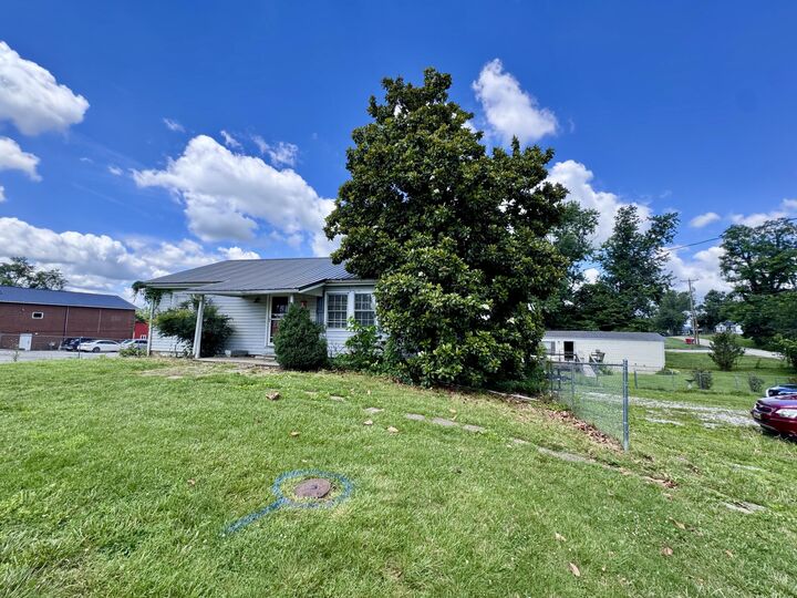 Property Photo:  460 Battlefield Memorial Highway  KY 40475 