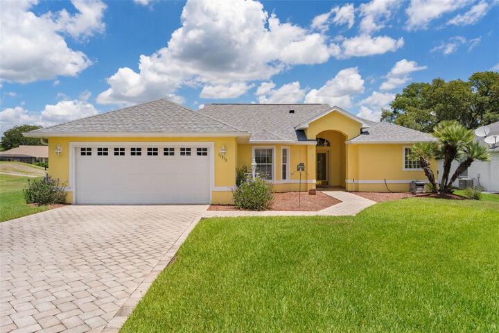 Property Photo:  11719 SE 176th Place Road  FL 34491 