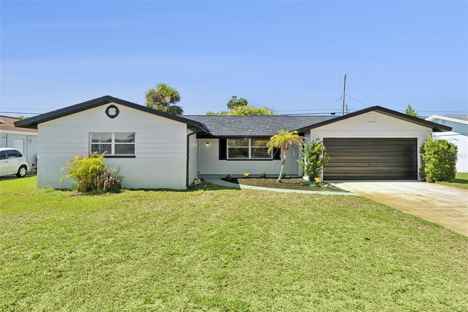 Property Photo:  903 Jefferson Road  FL 32955 
