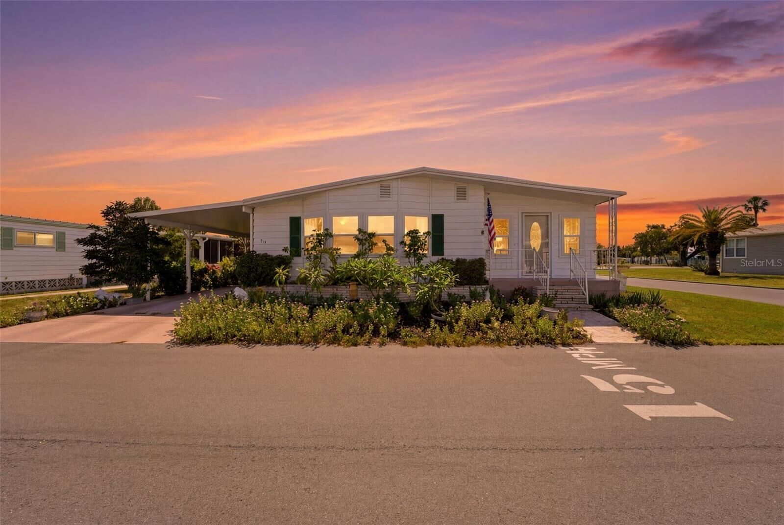 Property Photo:  814 Grado Drive  FL 34285 