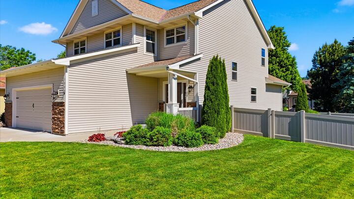 Property Photo: 1004 Horner Dr WI 53402