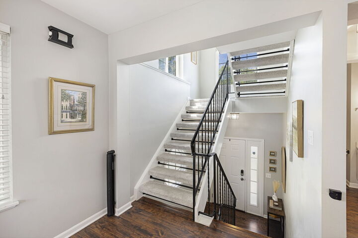 Property Photo:  1273 Karyn Lane  IL 60030 