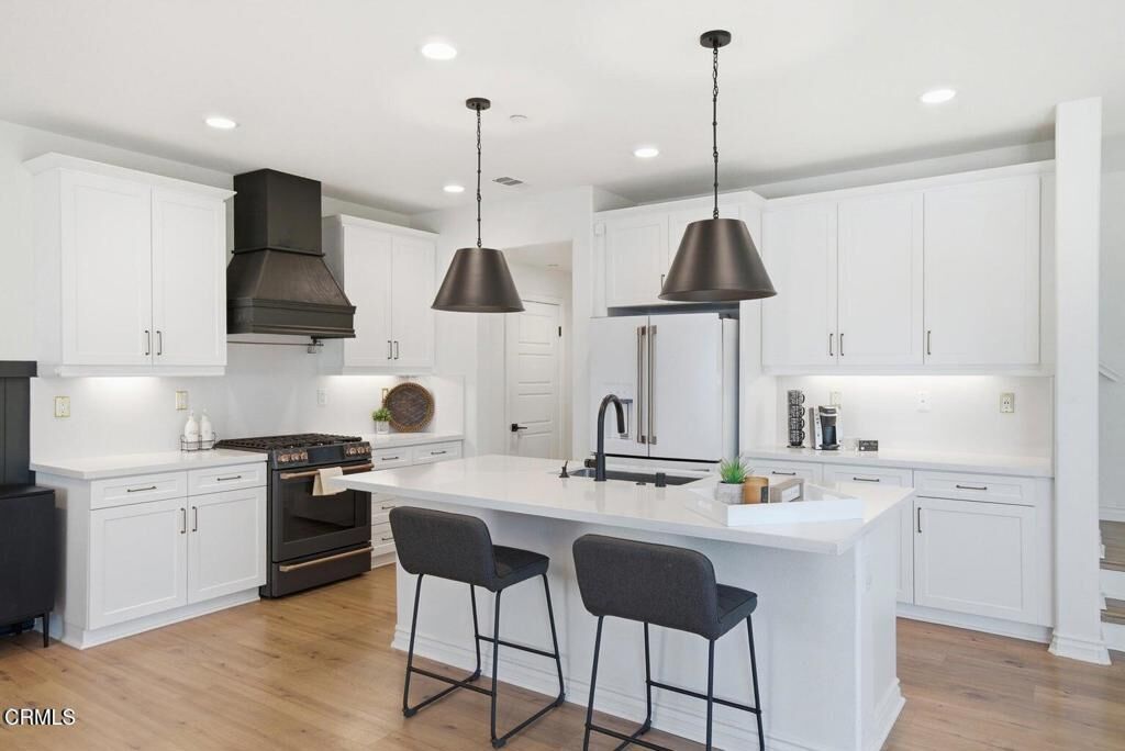 Property Photo:  361 Allen Drive  CA 93060 