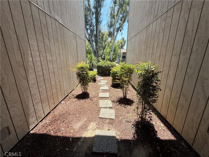Property Photo:  600 307 Central Avenue  CA 92507 