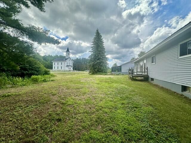 Property Photo:  140 Main Road  ME 04460 