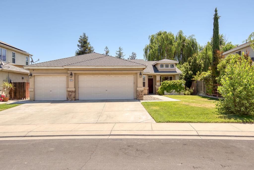Property Photo:  5414 Leandra Court  CA 95328 