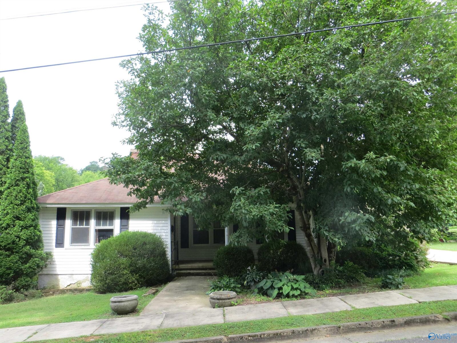Property Photo:  1306 Fowler Avenue  AL 35904 