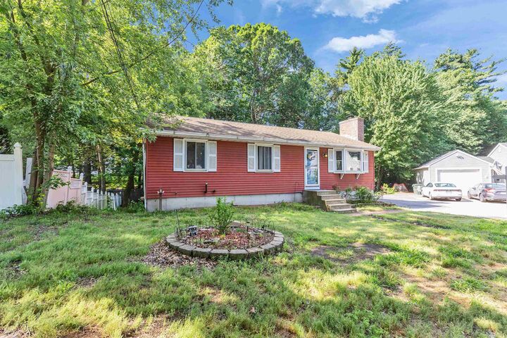 Property Photo:  34 Caye Lane  NH 03103 