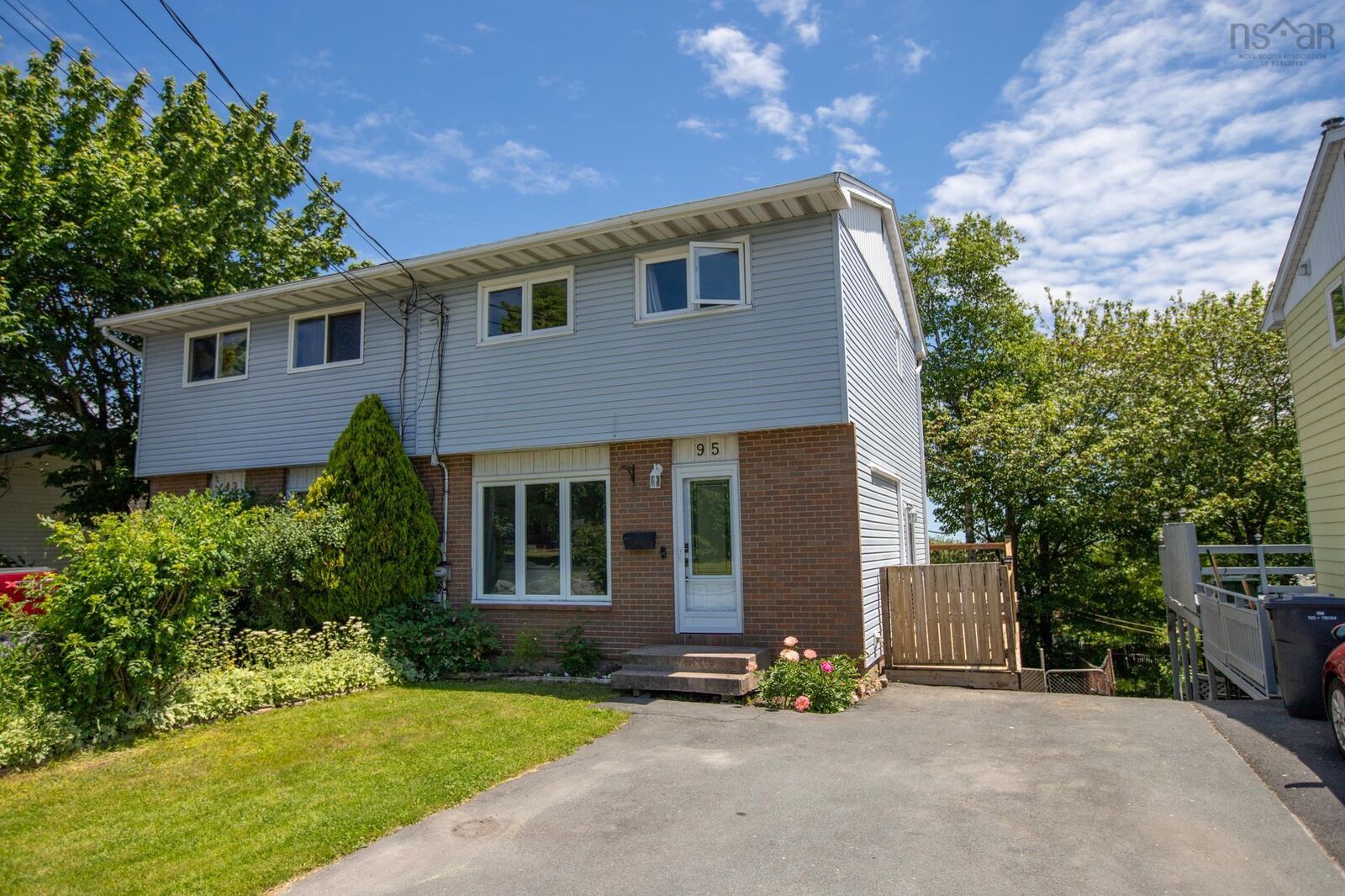 Property Photo:  95 Flying Cloud Drive  NS B2W 4V4 