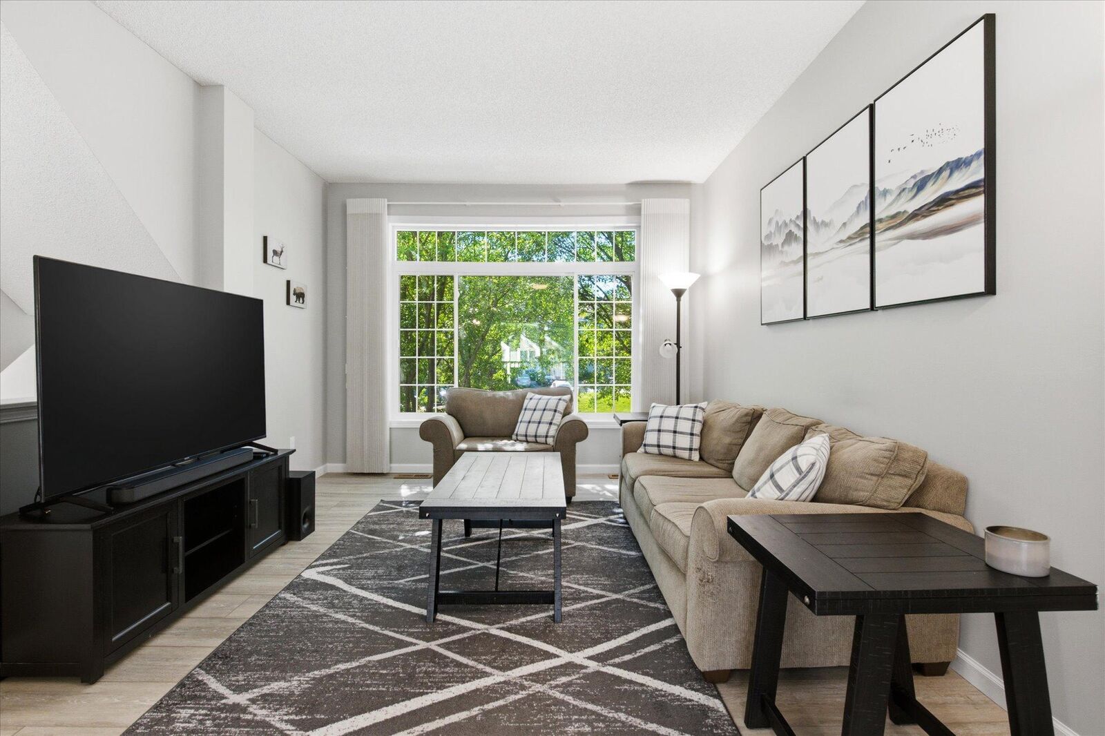 Property Photo: 10512 8th Avenue N MN 55441