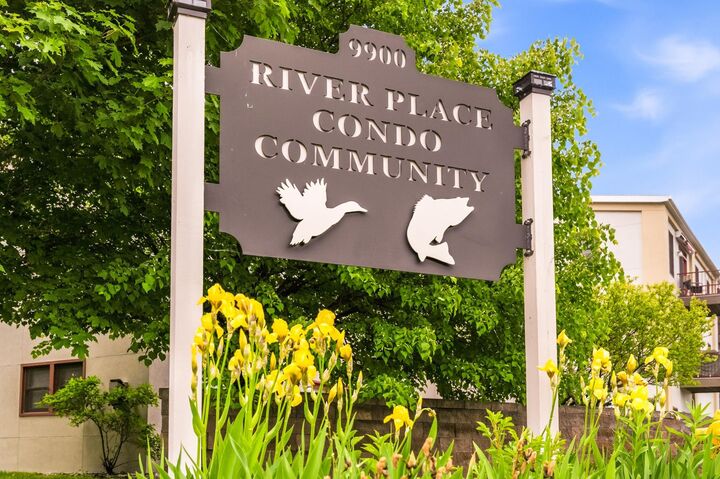 Property Photo:  9900 Hudson Boulevard 202  MN 55808 