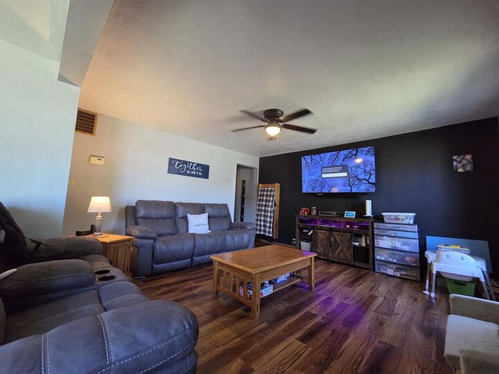 Property Photo:  401 Talbot St.  IA 51052 