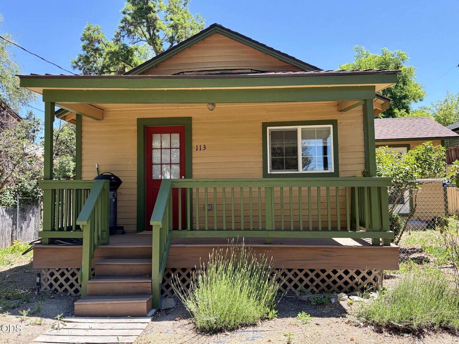 Property Photo:  113 N Laguna Street  OR 97601 