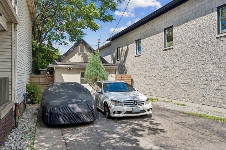 43 Whitfield Avenue — photo 1
