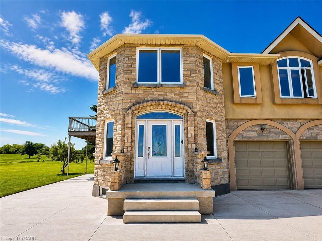 Property Photo:  568 Ridge Road  ON L8J 2Y6 