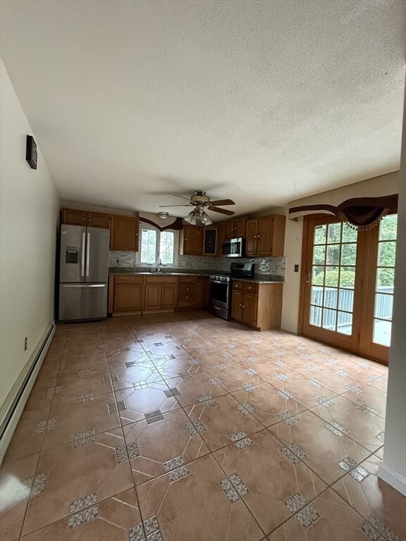 Property Photo:  23 Vincent Cir 23  MA 01604 