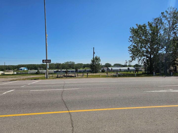 Property Photo: 1820 And 1902 20 Avenue AB T0L 1R0