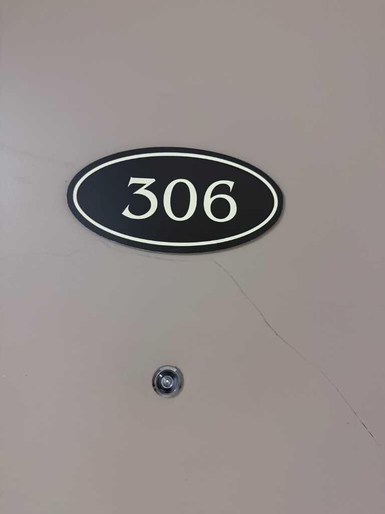 Property Photo: 6608 42 Street 306A AB T9V 1M8
