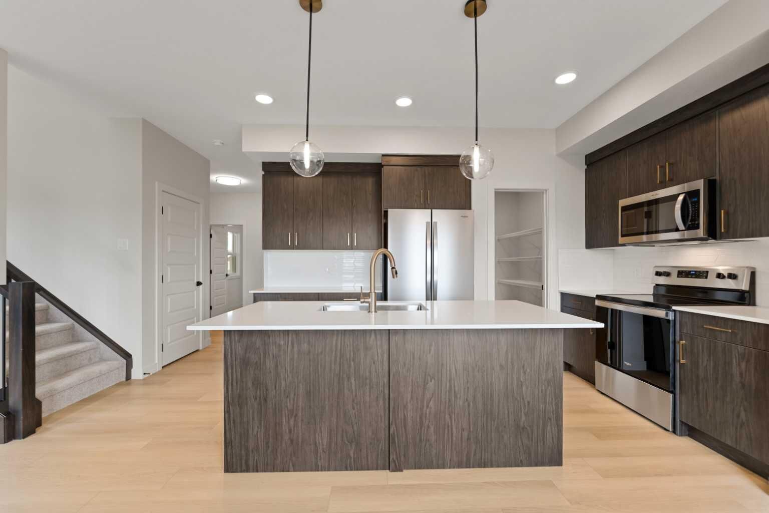 Property Photo: 38 Waterford Mews AB T1X 3B6