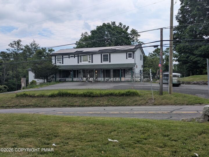 Property Photo:  926 Route 390  PA 18326 