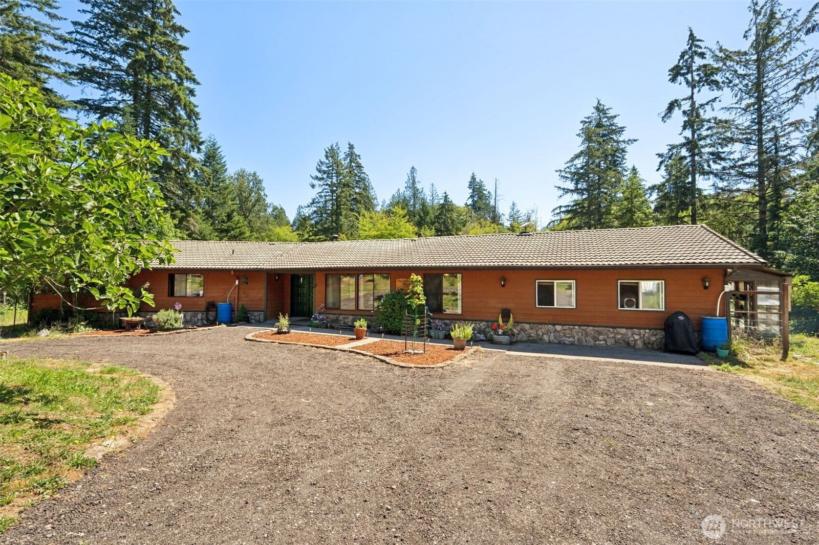 Property Photo:  470 E Murray Road N  WA 98546 