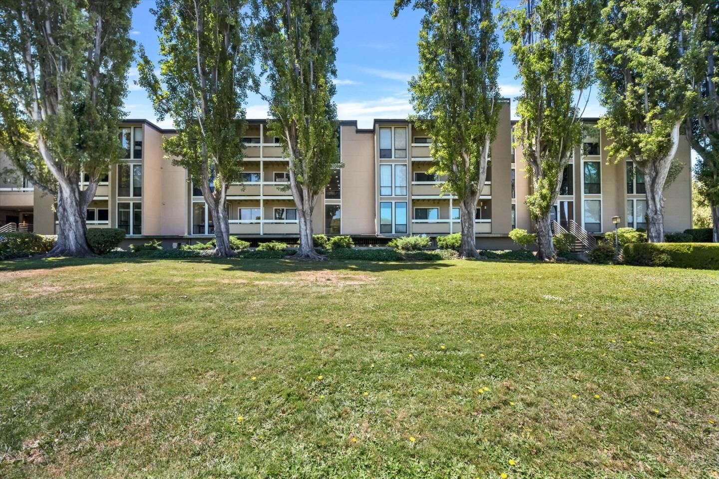 Property Photo:  1170 Foster City Boulevard 107  CA 94404 