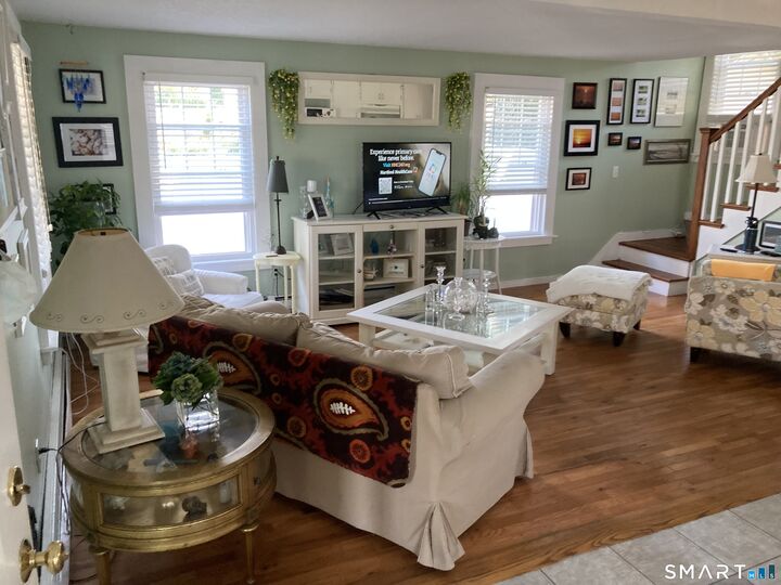 Property Photo:  13 Sound View Heights  CT 06405 