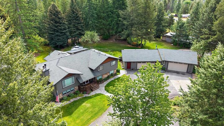 Property Photo:  37016 N Prescott Rd  WA 99006 