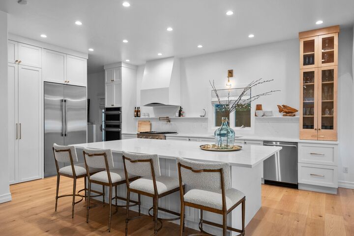 Property Photo:  819 S Liberty Dr  WA 99019 