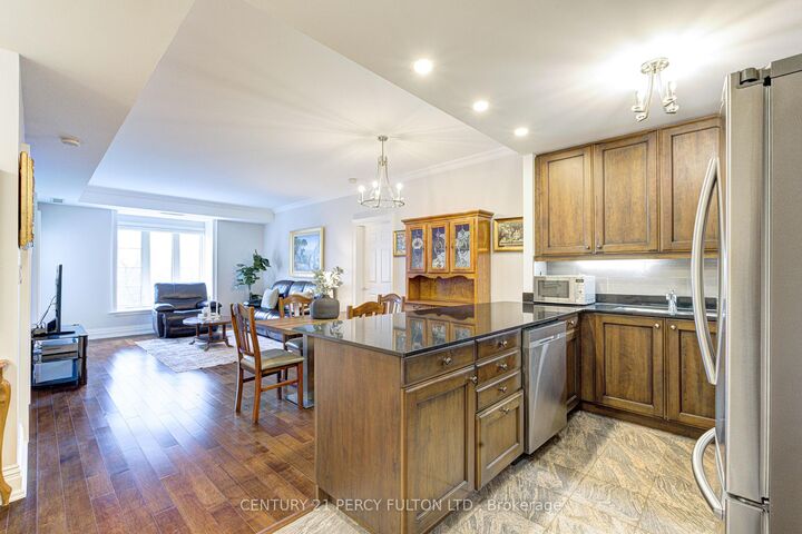 Property Photo: 4620 Highway 7 N/A Ph 412 ON L4L 0B3