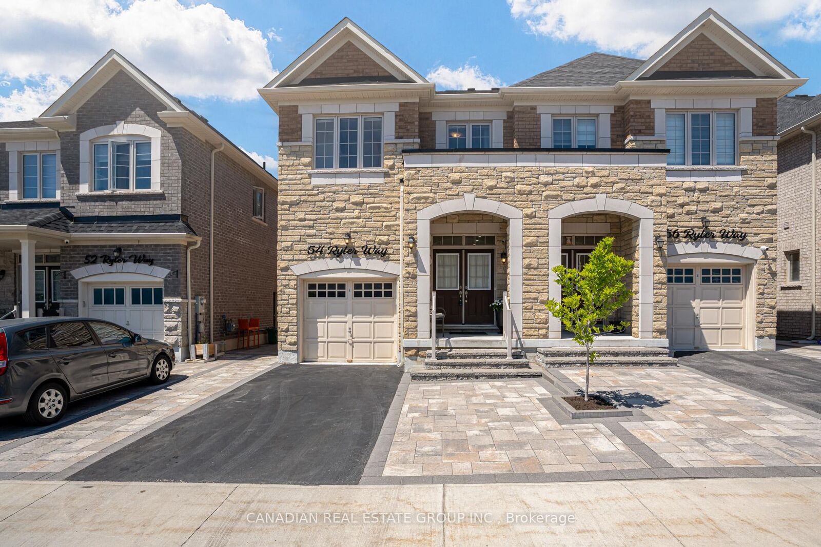 Property Photo:  54 Ryler Way  ON L3S 0E7 