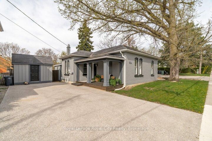 Property Photo:  554 Woolwich Street  ON N1H 3Y2 