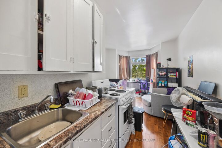Property Photo: 217 William Street ON K7L 2E2