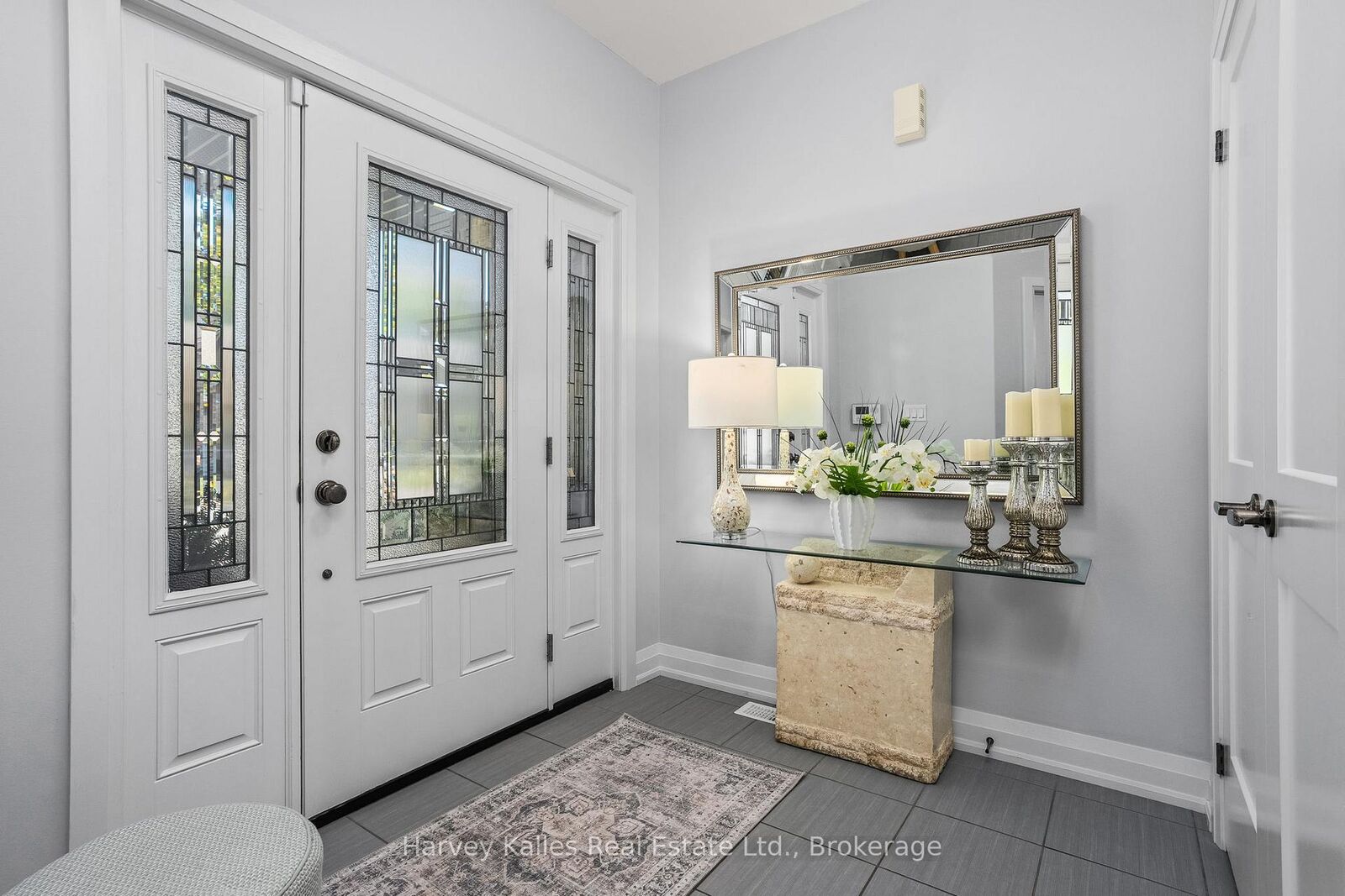 Property Photo: 5 Braeside Crescent ON P1H 0C5