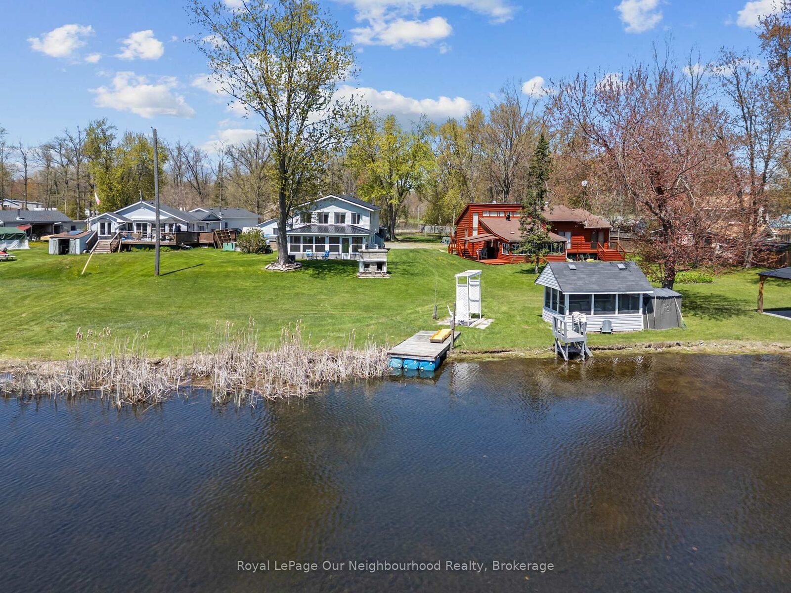 Property Photo:  261 River Road E  ON K0L 1L0 