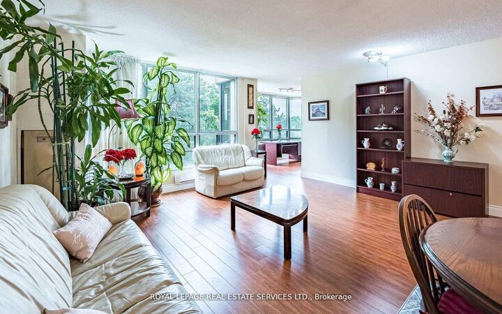 Property Photo: 310 Mill Street S 202 ON L6Y 3B1