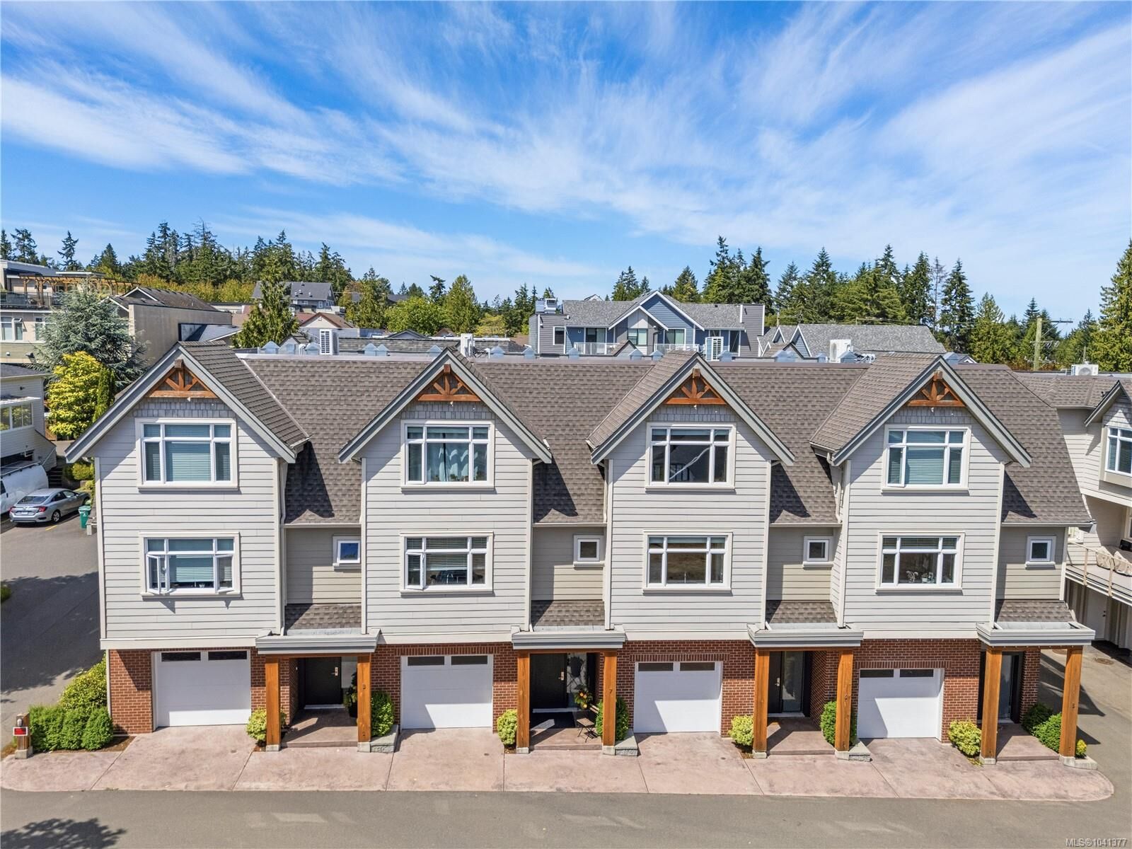Property Photo: 180 First Ave W #6 BC V9K 1H1